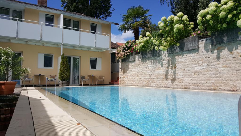 Hotel Alpenblick Garni اوبرلنغن المظهر الخارجي الصورة